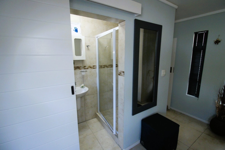 2 Bedroom Property for Sale in Nahoon Valley Park Eastern Cape